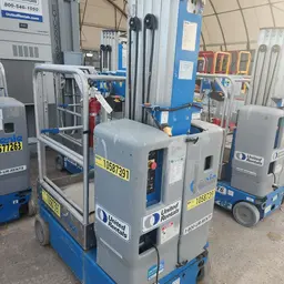 2017 Genie GR-20 Self-Propelled One-Person Lift