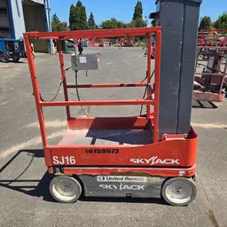 2018 Skyjack SJ16 Self-Propelled One-Person Lift
