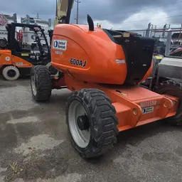 2013 JLG 600AJ Articulating Boom Lift